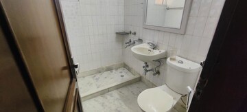 Bathroom in 3 BHK Apartment at Hauz Khas – for Rent