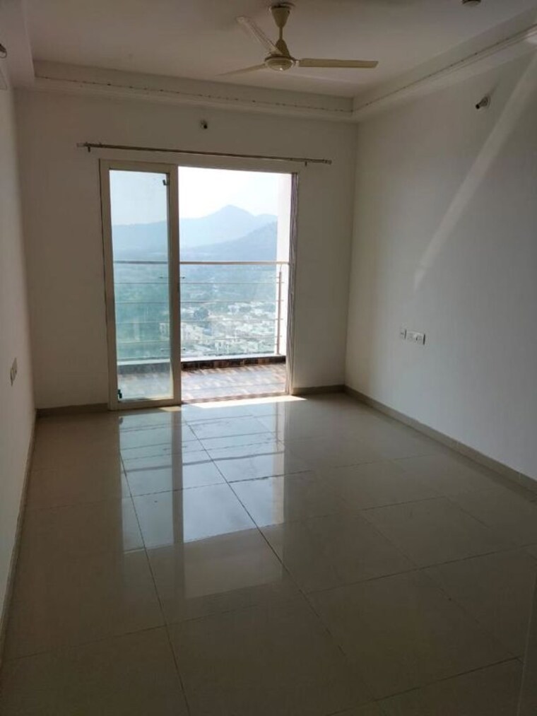 Room, marunji 1 Bedroom 450 Sq.Ft. Apartment In Marunji Pune 9925207