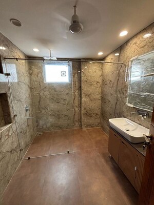 Attached Bathroom in 4 BHK Builder Floor at Janakpuri – for Sale