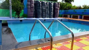 Swimming Pool in 4 BHK Villa at Karjat – for Rent
