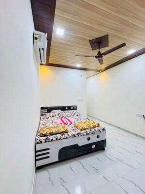 Furnished Amenities in 4 BHK Villa at Karjat – for Rent