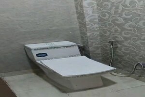 Bathroom in 2 BHK Apartment at Malviya Nagar – for Sale