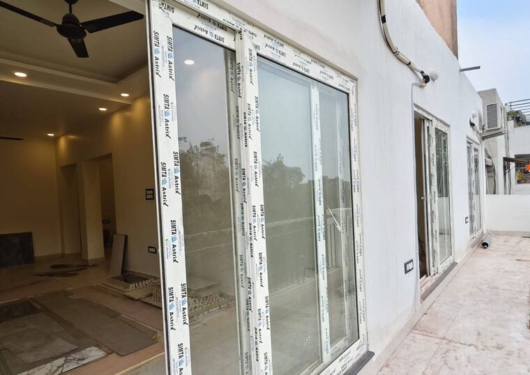 undefined, saket 3 Bedroom 2000 Sq.Ft. Builder Floor In Saket Delhi 9925425