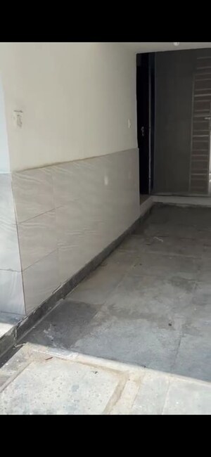 Room in 3 BHK Villa at Panchsheel Greens, Sector 16 Greater Noida – for Sale