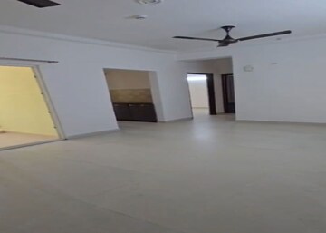 Room in 2 BHK Apartment at Trident Embassy, Sector 1 Greater Noida – for Sale