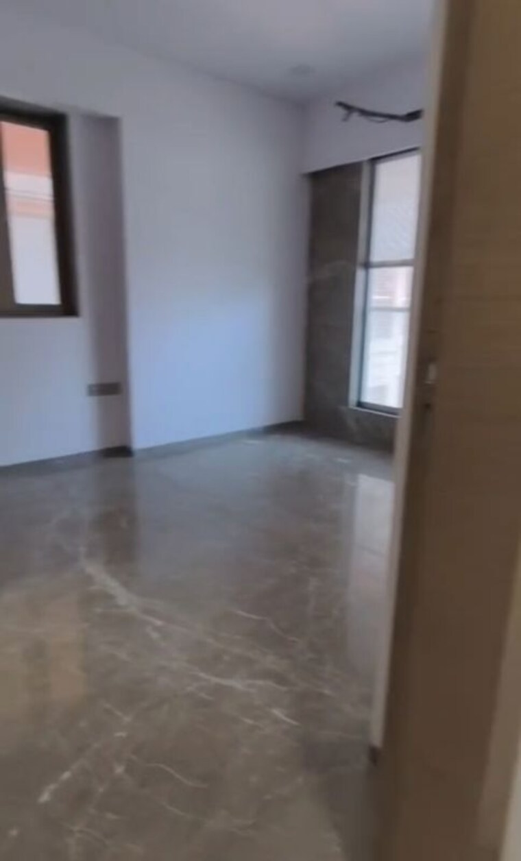 Room, laxmi-raajvilas-malad 3 Bedroom 1200 Sq.Ft. Apartment In Malad West Mumbai 9925525