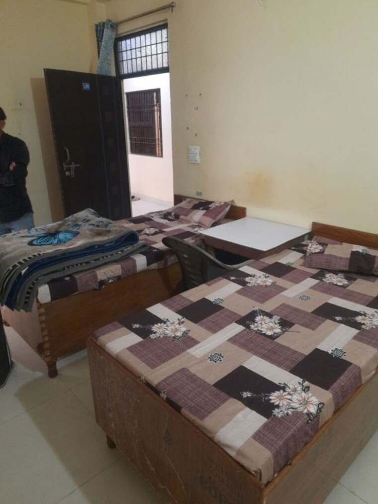 Living Room, sector 58 Pg For Boys & Girls In Sector 58 9925532