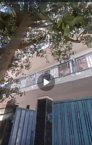  Pg For Rent in Ansal Golf Links 1