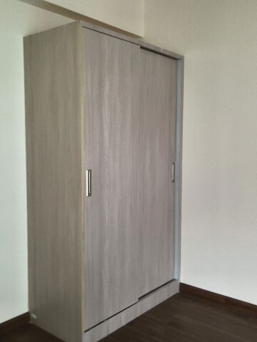 Room in 2 BHK Apartment at Vashisht Heights, Sector 87 – for Rent