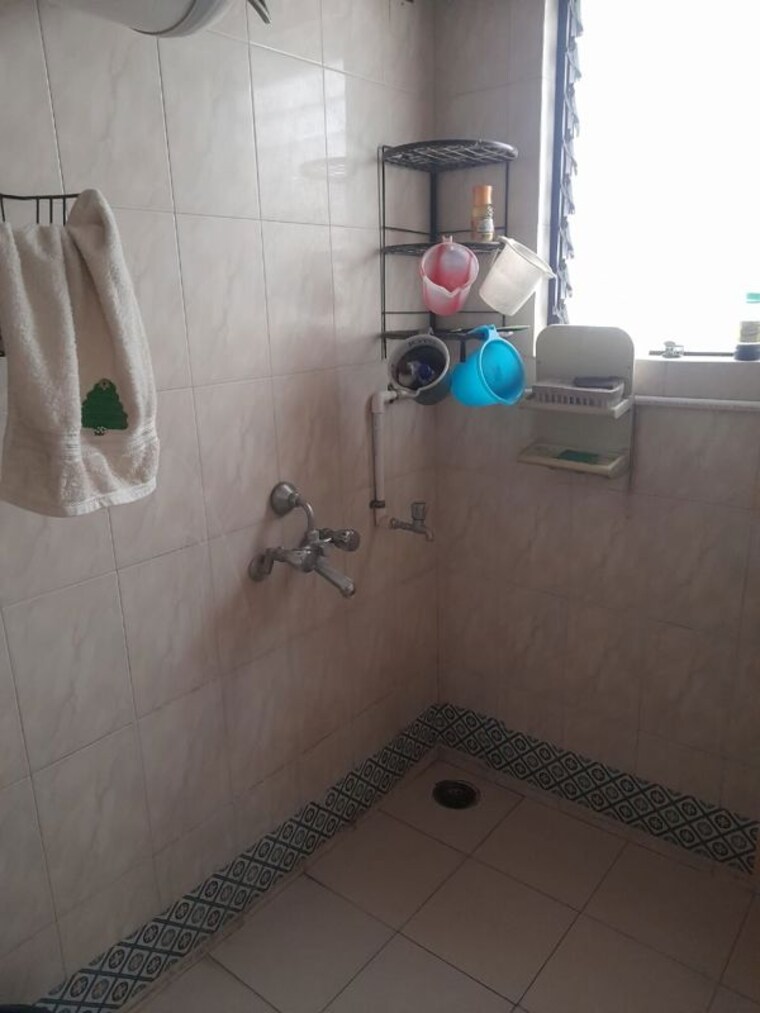 Bathroom, amit-colori 2 Bedroom 809 Sq.Ft. Apartment In Undri Pune 9925845