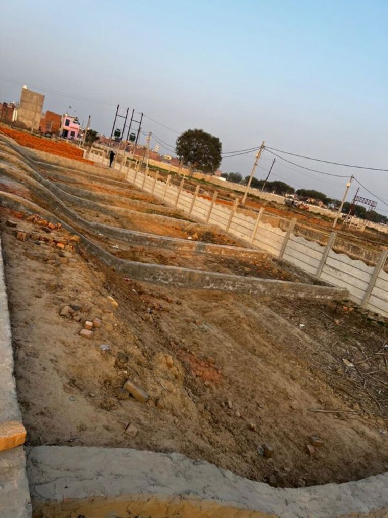 Exterior View, max-balaji-defence-city-3  83 Sq.Yd. Plot In Ram Vatika Colony Greater Noida 9925935
