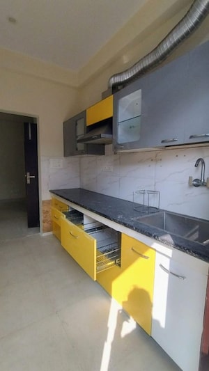 Kitchen in 2 BHK Builder Floor at Birla Arika, Sector 31 – for Rent