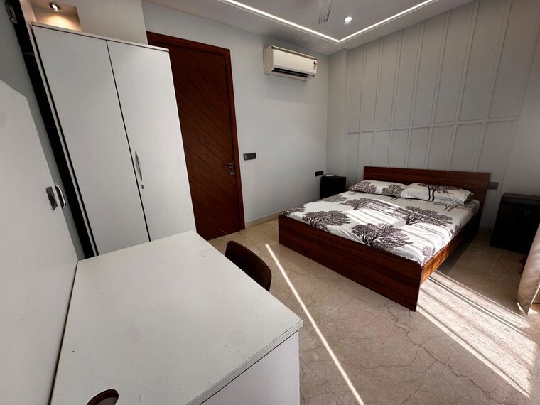 Kitchen, panchsheel park 4 Bedroom 2600 Sq.Ft. Apartment In Panchsheel Park Delhi 9926010