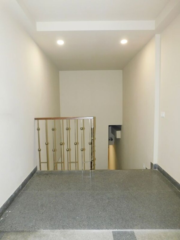 Floor Plan, greater kailash i Commercial Office Space 1800 Sq.Ft. In Greater Kailash I Delhi 9926139