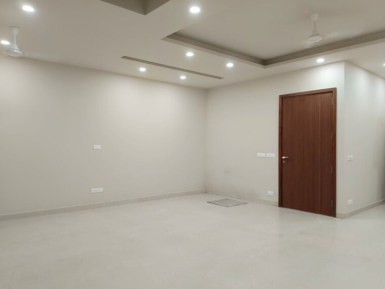 Floor Plan, greater kailash i Commercial Office Space 1800 Sq.Ft. In Greater Kailash I Delhi 9926139