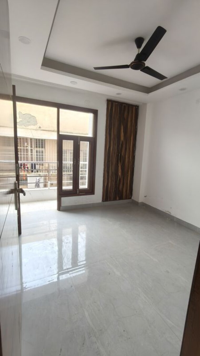 Room, rps-palm-drive 3 Bedroom 1000 Sq.Ft. Builder Floor In Sector 88 Faridabad 9926147