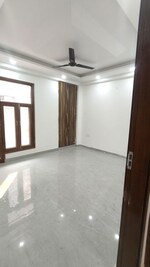 3 BHK 1000 Sq.Ft. Builder Floor in RPS Palm Drive