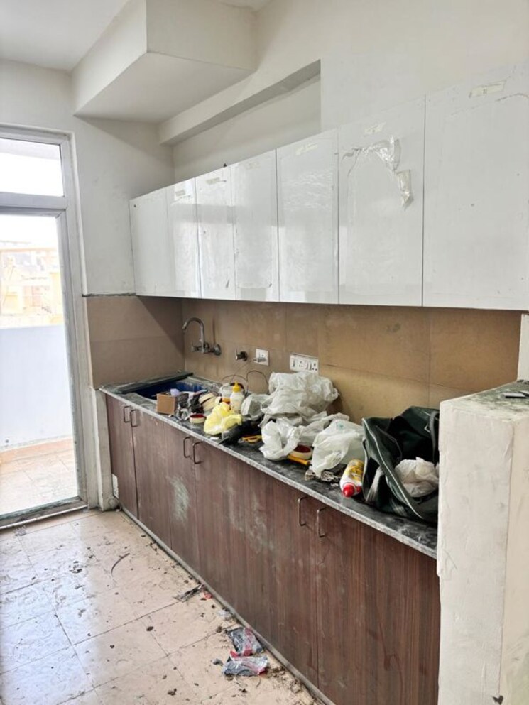 Kitchen, parsvnath-residency 3.5 Bedroom 1750 Sq.Ft. Apartment In Sector 51 Noida 9926163