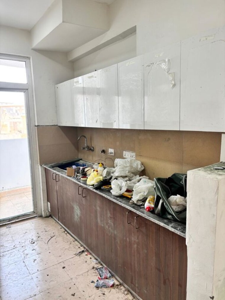 Kitchen, parsvnath-residency 3.5 Bedroom 1750 Sq.Ft. Apartment In Sector 51 Noida 9926163