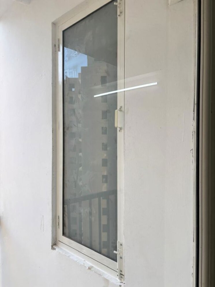 Bathroom, parsvnath-residency 3.5 Bedroom 1750 Sq.Ft. Apartment In Sector 51 Noida 9926163