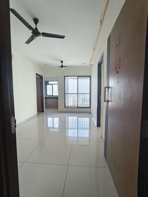 1.5 BHK Apartment For Rent in Chandak 34 Park Estate, Goregaon West