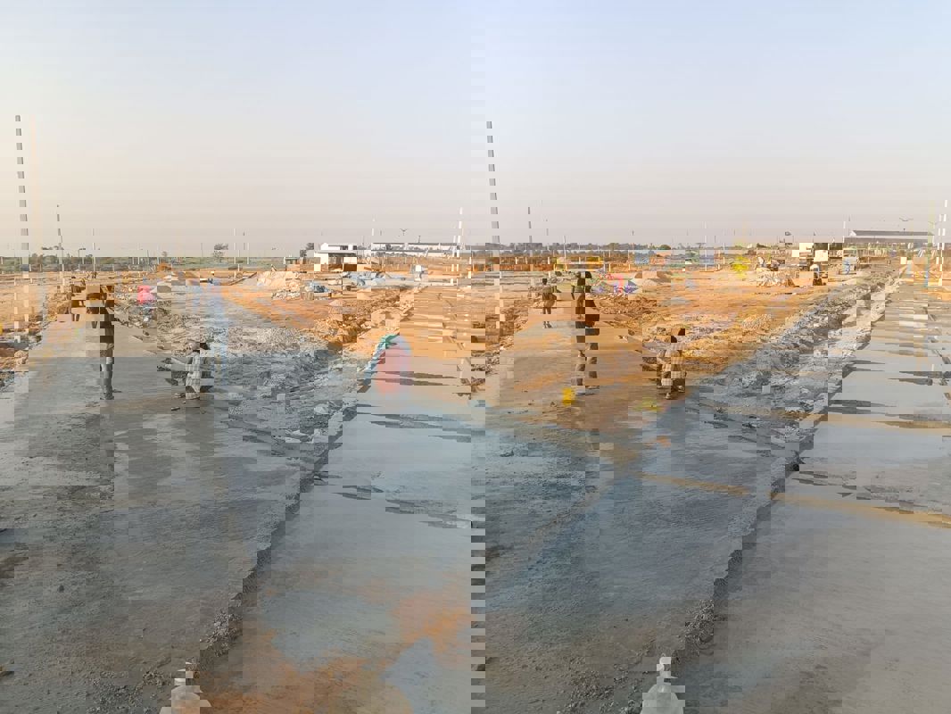 Plot For Sale in Kadthal