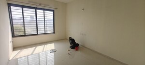 Room in 2 BHK Apartment at Kumar Palmsprings, Undri – for Rent