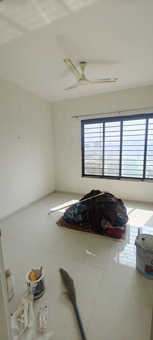 Bedroom in 2 BHK Apartment at Kumar Palmsprings, Undri – for Rent