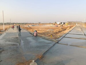  Plot For Sale in Kadthal