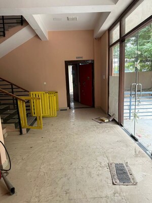 Room in 4 BHK Builder Floor at Dwarka – for Sale