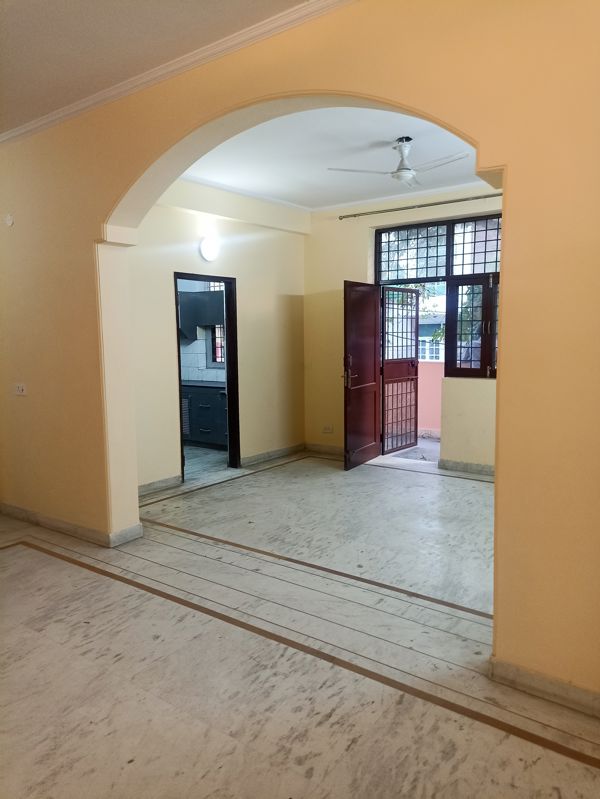 2.5 BHK + Pooja Room Apartment For Rent in Amrapali Eden Park