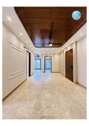 4 BHK Builder Floor For Sale in DLF Silver Oaks, Sector 26