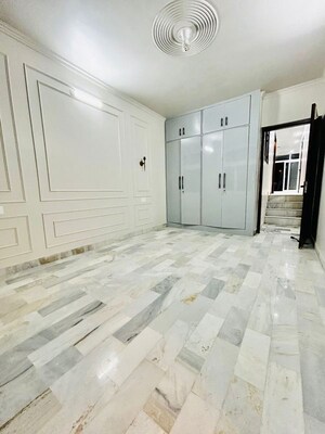 Room in 2 BHK Builder Floor at Kalkaji – for Sale