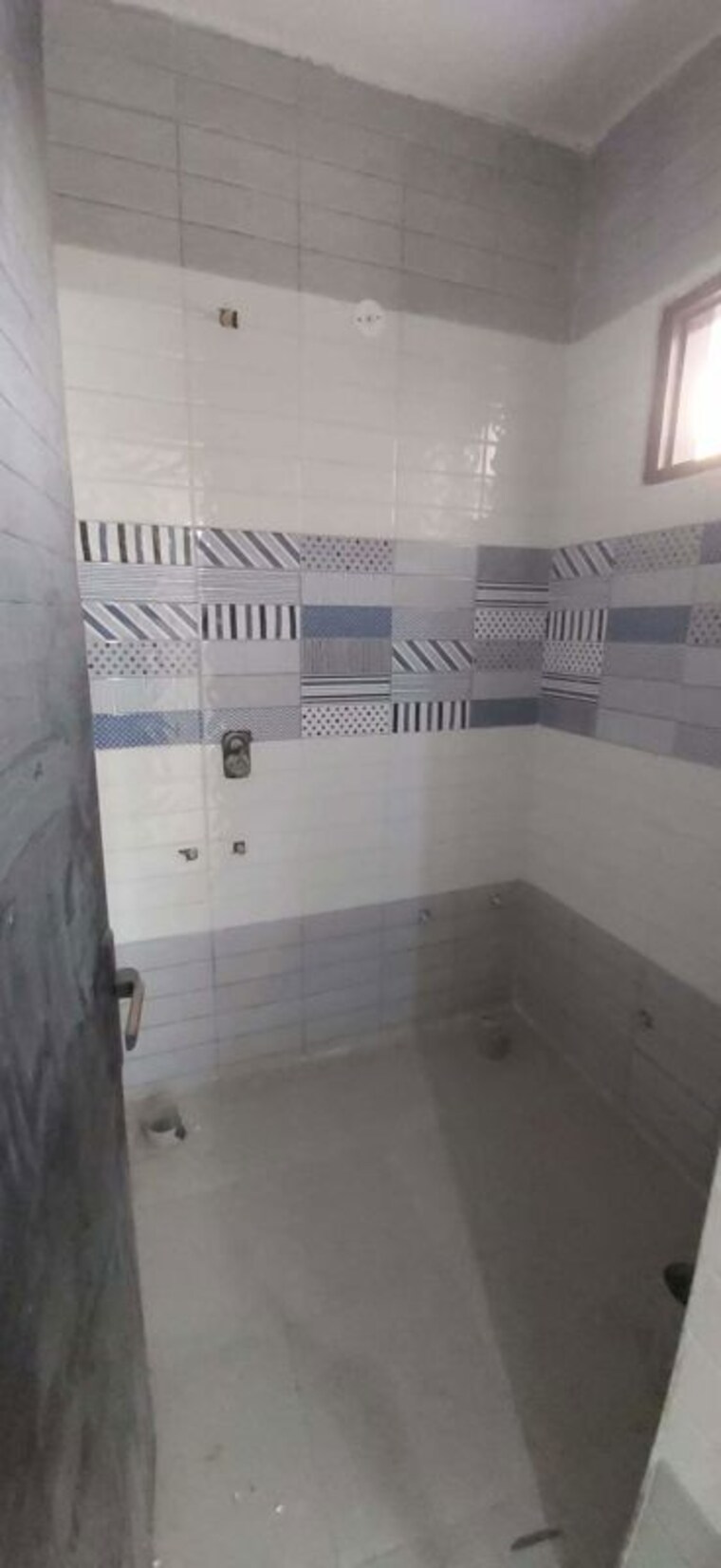 Bathroom, new industrial township 1 3.5 Bedroom 120 Sq.Yd. Builder Floor In New Industrial Township 1 Faridabad 9926582