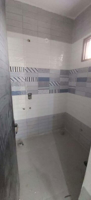 Bathroom in 3.5 BHK Builder Floor at New Industrial Township 1 – for Sale