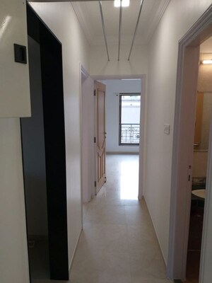  2 BHK Apartment at Juhu – for Rent