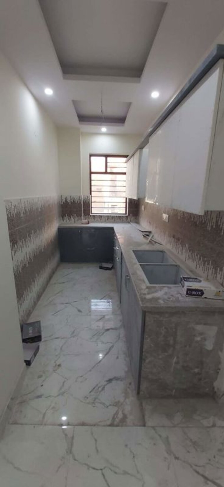 Kitchen, new industrial township 3.5 Bedroom 127 Sq.Yd. Builder Floor In New Industrial Township Faridabad 9926596