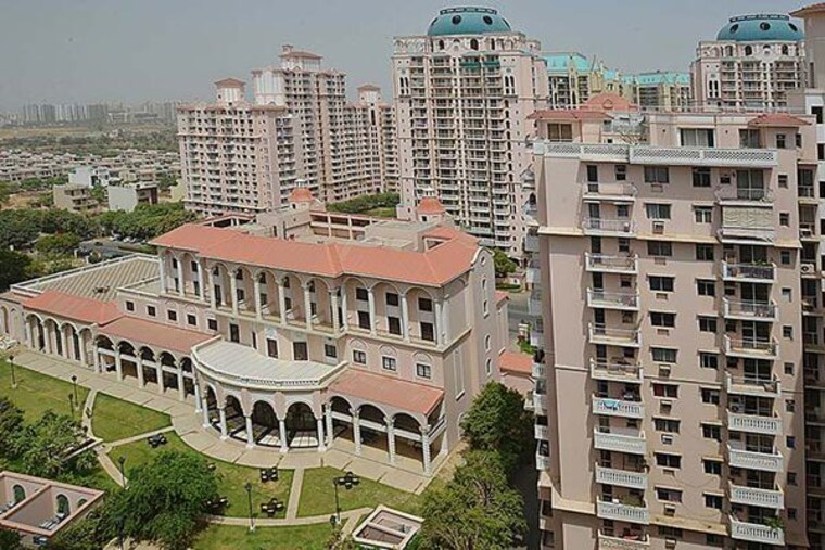 Exterior View, dlf-the-wellington-estate 3 Bedroom 1375 Sq.Ft. Apartment In Dlf Phase V Gurgaon 9926305
