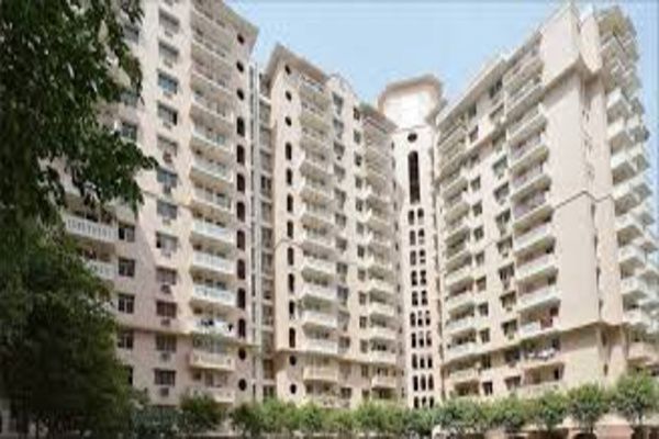 3 BHK + Servant Room Apartment For Sale in DLF The Wellington Estate
