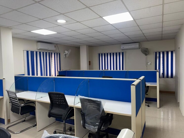 Team Area, madhapur Commercial Office Space 2000 Sq.Ft. In Madhapur Hyderabad 9926702