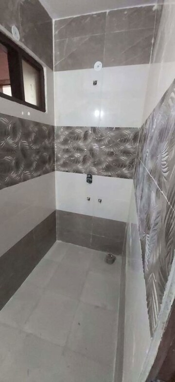 Attached Bathroom in 3.5 BHK Builder Floor at New Industrial Township 1 – for Sale