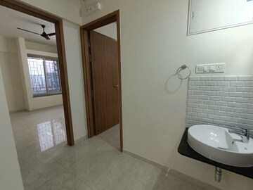 Room in 3 BHK Apartment at Majestique Marbella Phase 1, Kharadi – for Rent