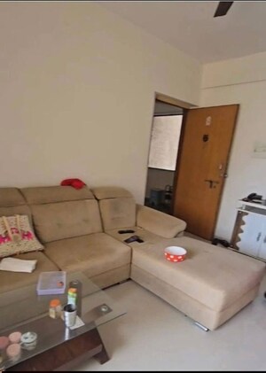 Living Room in 2 BHK Apartment at Dn Nagar – for Rent