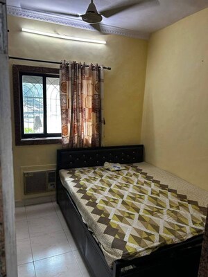Bedroom in 1 BHK Apartment at Andheri East – for Rent