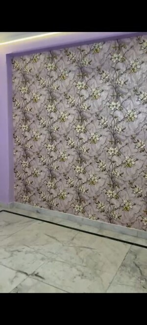 Room in 2 BHK Builder Floor at Vaishali Sector 5 – for Sale