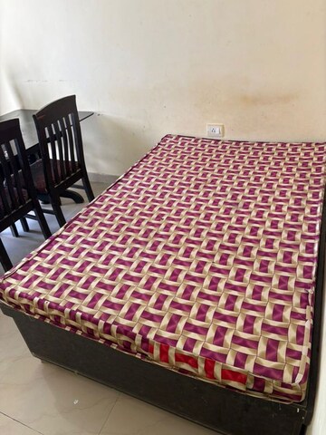 Bedroom in 2 BHK Apartment at Ansal Celebrity Meadows, Sushant Golf City – for Rent