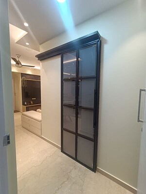 Room in 2 BHK Apartment at Kanakia Silicon Valley, Powai – for Rent