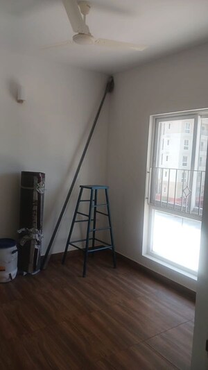 Room in 2 BHK Apartment at Brigade El Dorado, Bagaluru – for Rent