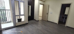 Room in 4 BHK Apartment at Consol Raghunandan Heights, Vaishali Nagar – for Rent