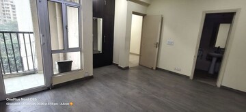 Room in 4 BHK Apartment at Consol Raghunandan Heights, Vaishali Nagar – for Rent